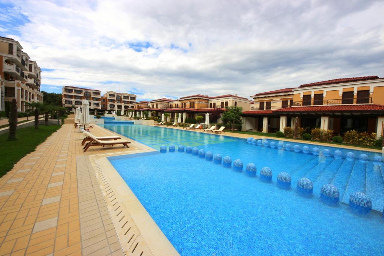 Green Life Beach Resort Apartment Sozopol Exterior photo